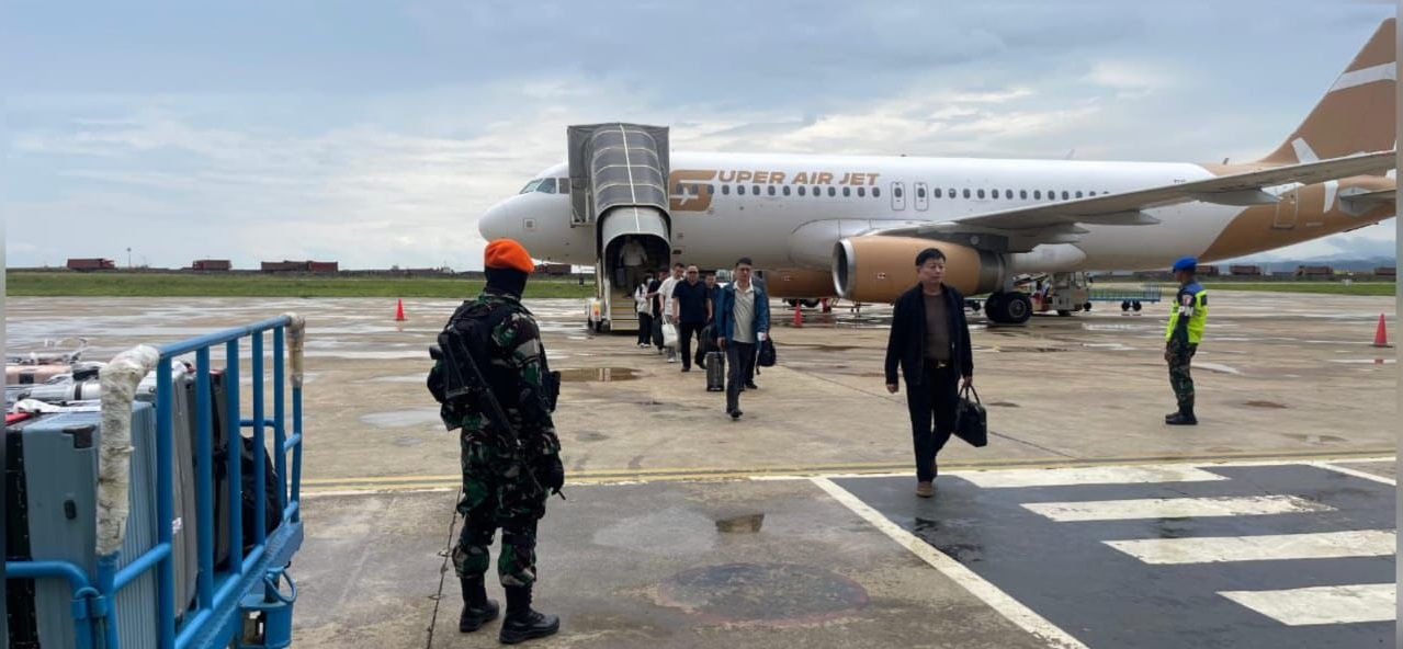 Satgas Terpadu Berhasil Gagalkan Penyelundupan Bahan Mineral di Bandara Weda Bay, Maluku Utara Satgas Terpadu Berhasil Gagalkan Penyelundupan Bahan Mineral di Bandara Weda Bay, Maluku Utara