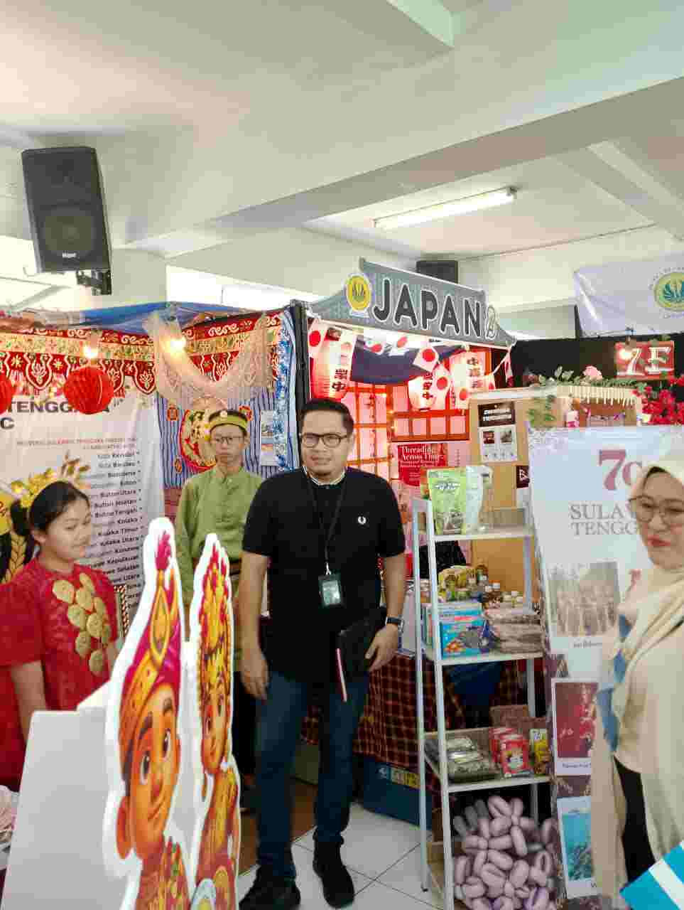 BRI Kebayoran Baru Dukung Pentas Seni Labschool Jakarta BRI Kebayoran Baru Dukung Pentas Seni Labschool Jakarta