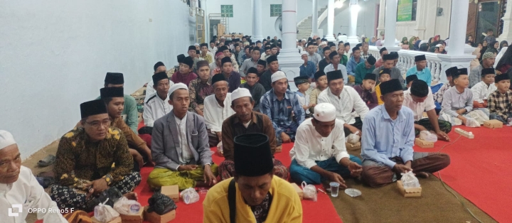 Haul Agung Aryo Menak Senoyo, Keraton Parupuh Madura Rawat Sejarah, Adat, dan Spirit Keislaman