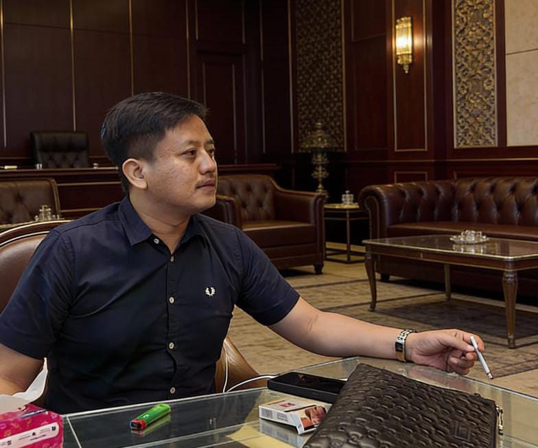 Politik Sentrisme Sebagai Penyeimbang Dua Kekuatan Politik Dunia
