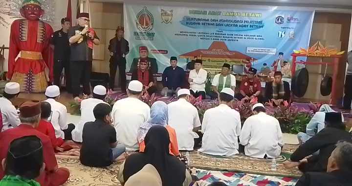Menjaga Marwah Betawi di Usia 5 Abad Jakarta, DABB dan LAB Kukuhkan Tim Inti Pengawal Perda 4/2015 Menjaga Marwah Betawi di Usia 5 Abad Jakarta, DABB dan LAB Kukuhkan Tim Inti Pengawal Perda 4/2015