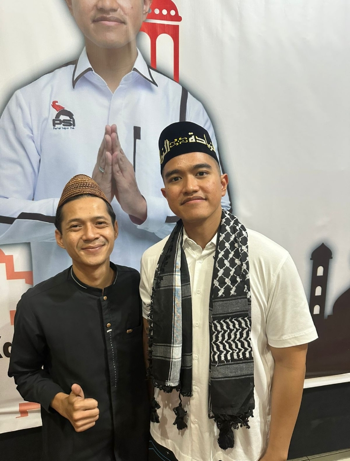 Ketum Poros Santri Nusantara Apresiasi Safari Ramadan DPP PSI di Ponpes Azziyadah Jakarta Timur Ketum Poros Santri Nusantara Apresiasi Safari Ramadan DPP PSI di Ponpes Azziyadah Jakarta Timur