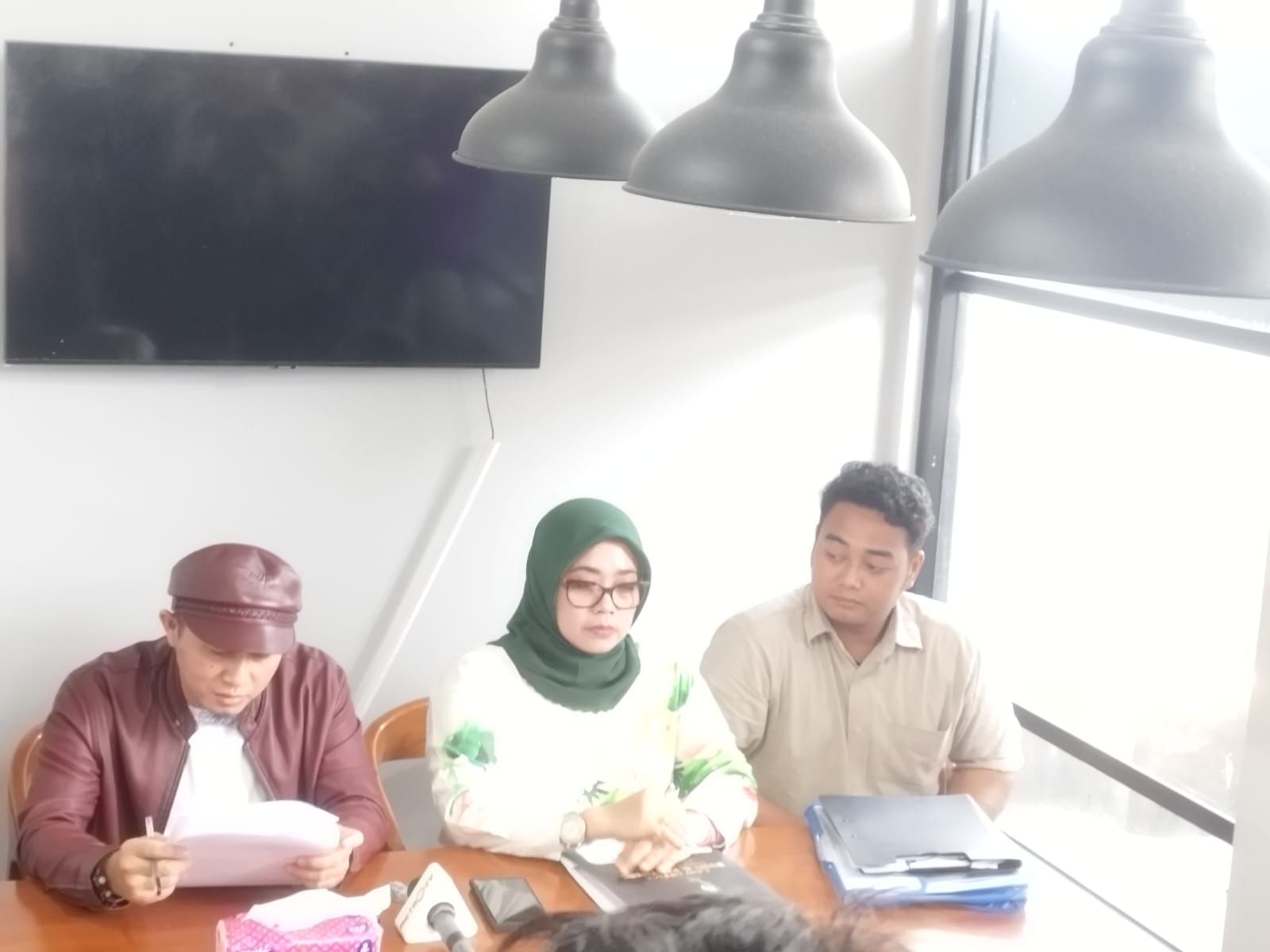 Kasus Anak Kena Tembak di Gresik Orang Tua Menuntut Keadilan Dan Permohonan Perlindungan Hukum Yang Belum Mendapat Respon