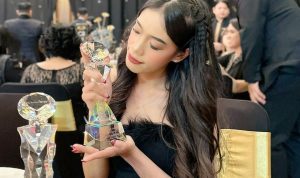 Reina Zuliya Permatasari “Model Prestasi Dari Kalangan Pebisnis”