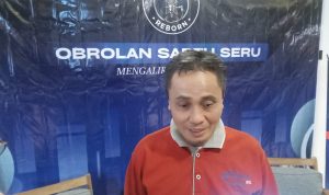 Rahman Saleh Aktivis KAHMI Pare-pare : Perubahan Harus Dilakukan Dengan Revolusi Yang Cerdas, Bukan Sekadar Emosi. Harus ada Kesadaran Kolektif Untuk Memperbaiki Bangsa ini. Rahman Saleh Aktivis KAHMI Pare-pare : Perubahan Harus Dilakukan Dengan Revolusi Yang Cerdas, Bukan Sekadar Emosi. Harus ada Kesadaran Kolektif Untuk Memperbaiki Bangsa ini.