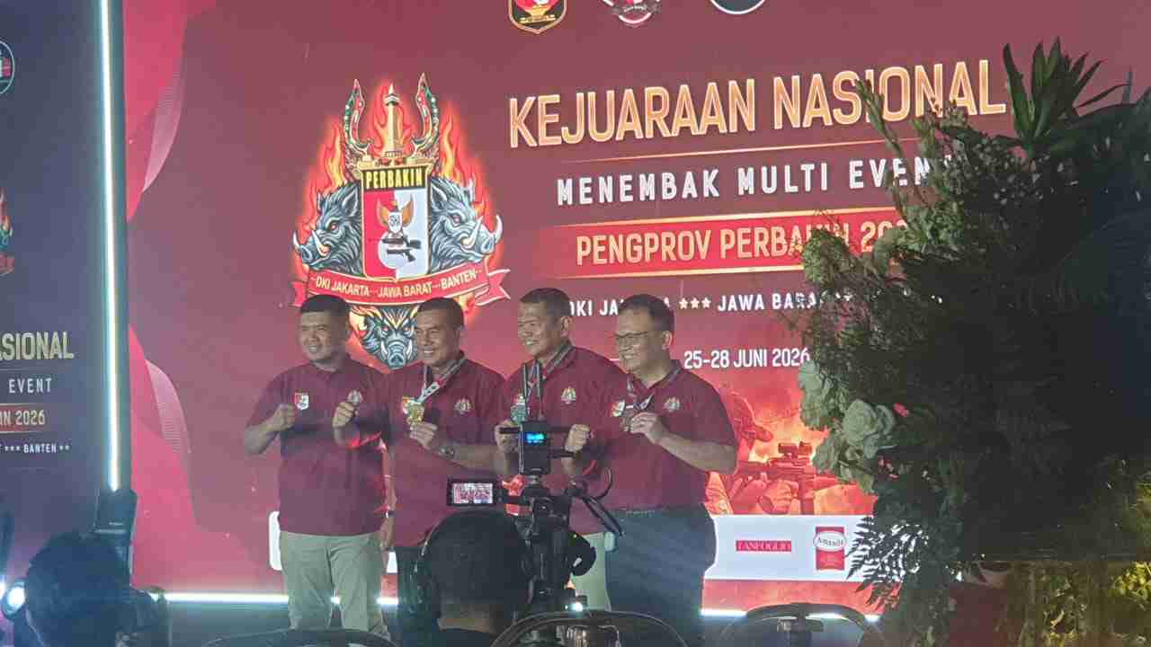 Pangkormar Letjen TNI (Mar) Dr. Endi Supardi Dan Ketua Umum Perbakin Letjen TNI (Purn) Joni Supriyanto  Hadiri  Penutupan  Kejuaraan NasionalMenembak Multi Event Pengprop Perbakin 2026