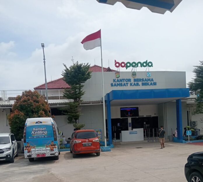 Samsat Cikarang Memberikan Pelayanan Publik Yang Profesional, Efisien, dan Berorientasi pada Kepuasan Masyarakat