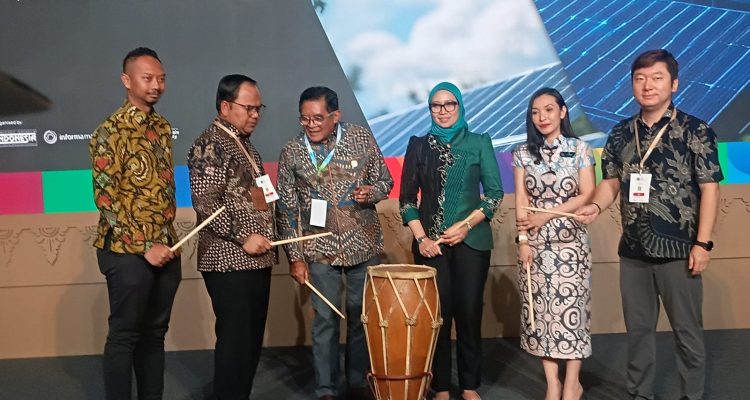 Arsyadany G. Akmalaputri : Pentingnya Pengembangan Jaringan Cerdas Sebagai Bagian Integral Dari Transformasi Sistem Energi Nasional