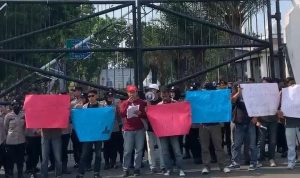 Forum Komunikasi Mahasiswa Nusantara Desak Copot Wagub Banten Jika Terbukti Melanggar