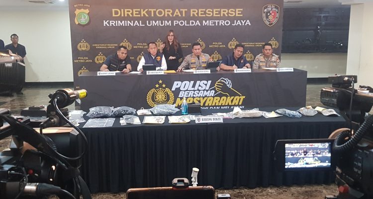 Direskrimum Polda Metro Jaya Ungkap Jaringan Curanmor Jakarta-Lampung, Pelaku Dibekuk Bersama Senjata Api Rakitan
