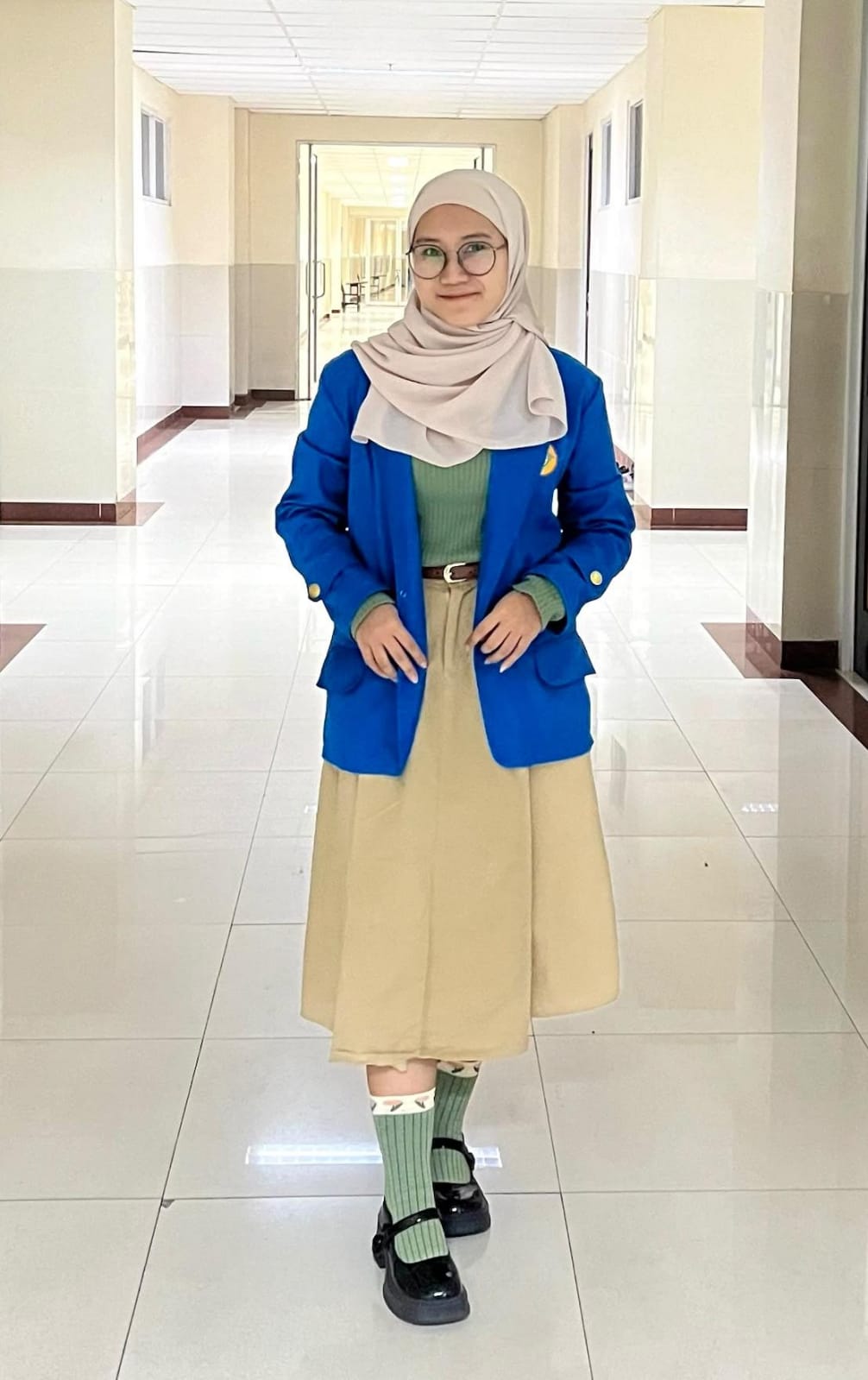 Fitriana Nurcahyanti “Sosok Sutradara, & Penulis Novel Kalangan Mahasiswi Ternyata Pengembang Usaha UMKM”” Fitriana Nurcahyanti “Sosok Sutradara, & Penulis Novel Kalangan Mahasiswi Ternyata Pengembang Usaha UMKM””