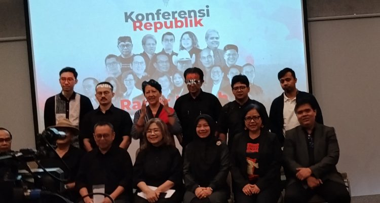 Rapor Merah Dua Tahun Pemerintahan Prabowo-Gibran Konferensi Republik Menilai Republik Tidak Sedang Baik-Baik Saja